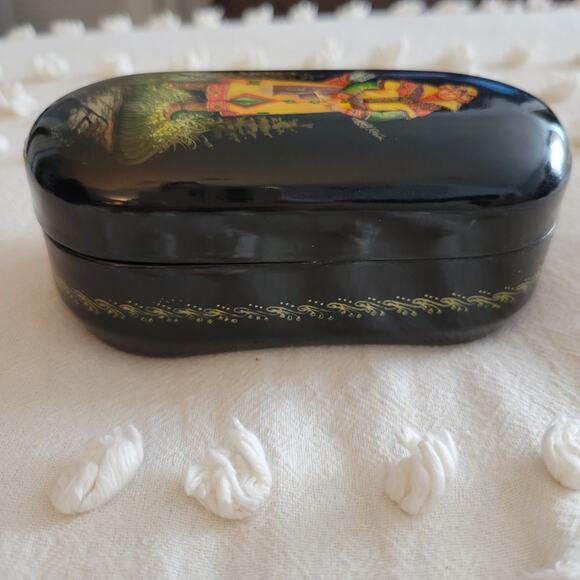 VTG Russian Fedoskino Hand Painted Frog Prince Ivan Signed Lacquer Hinged Box - Picture 5 of 16
